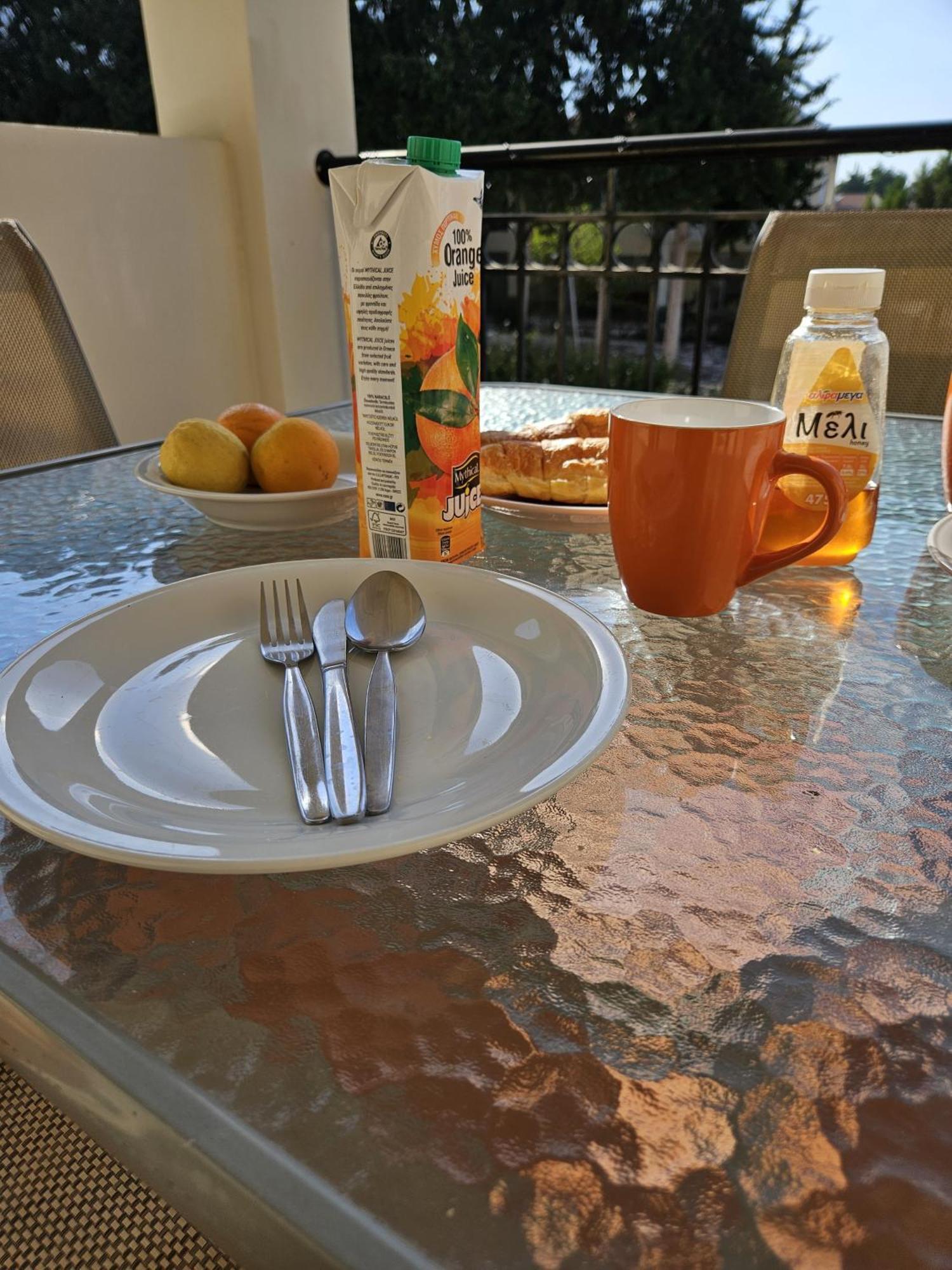 The Brightstay Paphos, 2 Bed Apt, Paphos Riviera, Universal Экстерьер фото