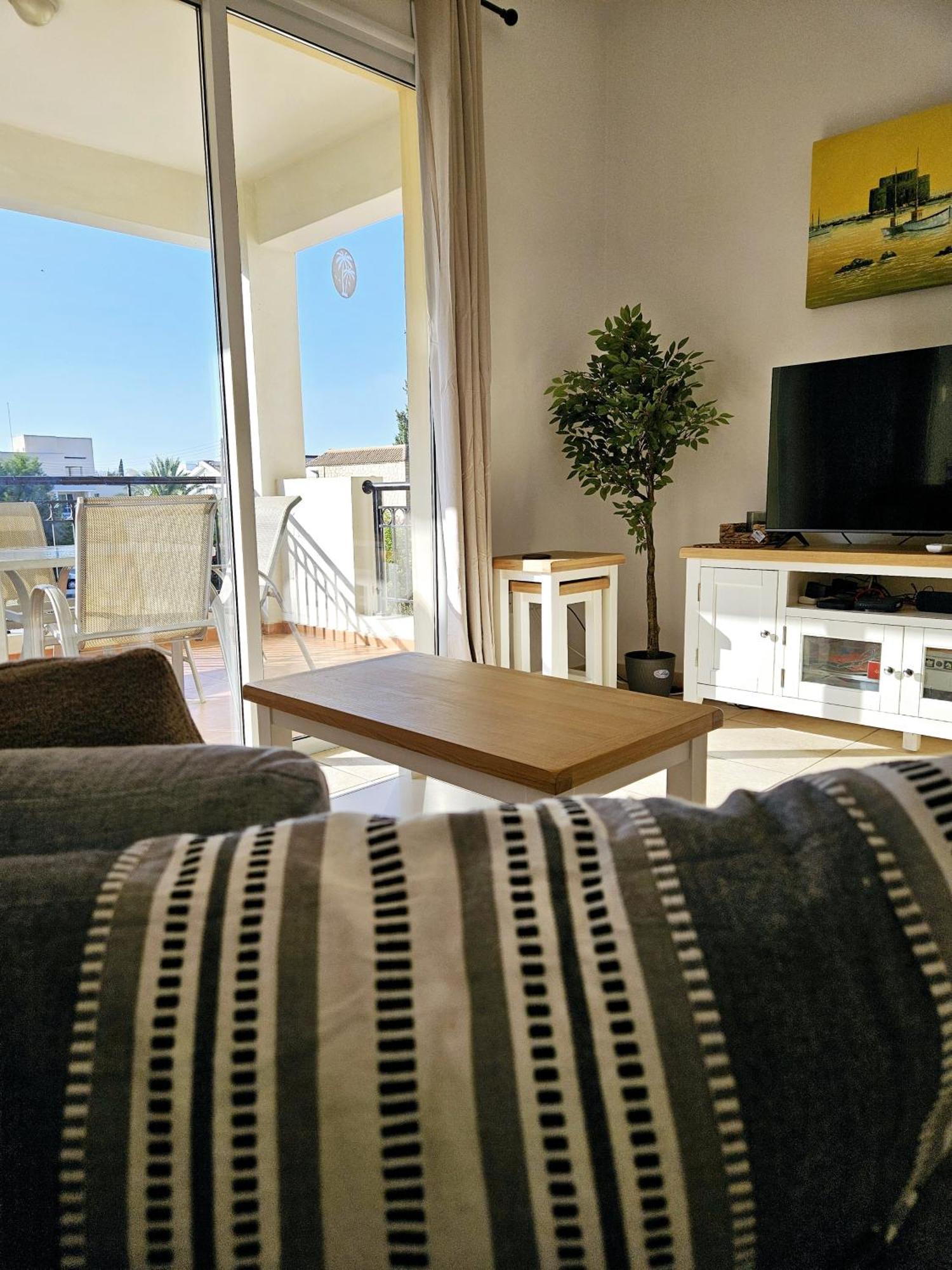 The Brightstay Paphos, 2 Bed Apt, Paphos Riviera, Universal Экстерьер фото